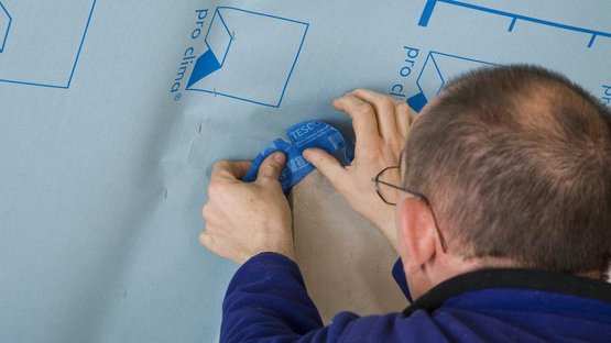 9b. Sealing to plastered chimney (insulated or double-shelled)