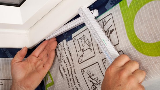1. Determine the depth of the independent adhesive strip