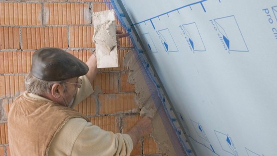 3. Plaster the fleece in place